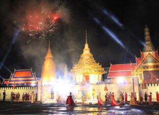 Phuket celebrated a grand, fancy 237th anniversary in honor of two heroines of Thalang District