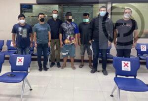 Six wanted suspects arrested in Phuket for allegedly opening bank accounts for con-artists