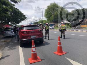Phuket Police arrest drug suspect after shooting out his tires on a busy road in Rawai– VIDEO