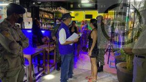 Two bar operators in Rawai, Phuket arrested for allegedly breaking Phuket Covid-19 orders