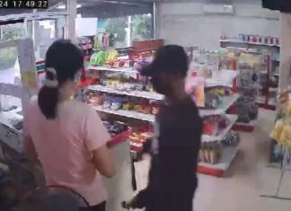 Suspect robs minimart at knifepoint in Thalang