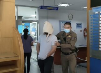 UPDATE: Suspect charged with murder and theft after killing innocent man near Phuket shopping mall