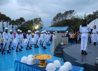 Wind Symphony concert held at Promthep Cape – PHOTO TOUR