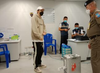 Wanted Singaporean Suspect in Ponzi Scheme Arrested at Phuket Airport