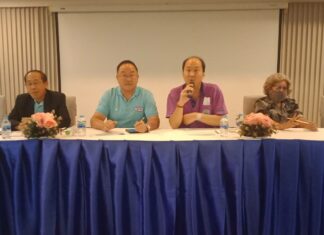 Thai Tour Guides Unite to Address Issue of Illegal Foreign Guides