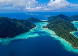 I KOL cinesi trasmettono in diretta le esperienze di viaggio nel sud della Thailandia