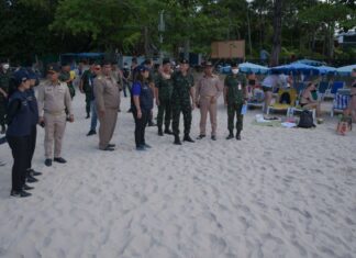 Army Commander Follows up on Beach Management in Phuket