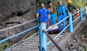 Australian Tourist Dies After Hiking to Tiger Cave in Krabi