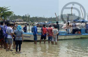 Body of Fisherman Found After Boat Capsizes During Storm near Samui Island