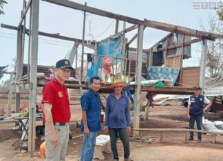 El noreste de Tailandia golpeado por fuertes tormentas de Songkran, más de mil familias sufren daños en el hogar