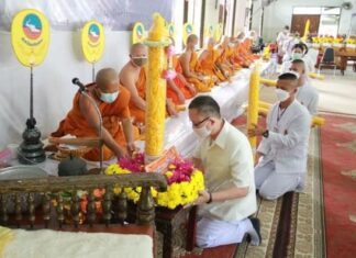A Closer Look at Buddhist Lent and Dharma Day in Thailand