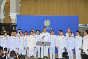 Thai Cabinet Ministers Complete Swearing in