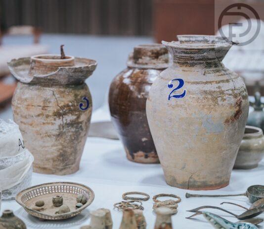 Police Arrest Artifact Looters and Seize Around 1,000 Relics