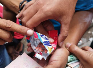 Suspect Arrested with Methamphetamine Pills in Snack Bag at Rawai