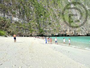 Tourists Flock to Maya Bay in Krabi After Reopening