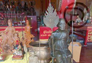 18-Year-Old Man Arrested After Stealing Statues From Shrines in Chalong