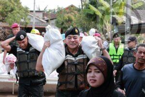 Southern Thailand Flood Relief Efforts Intensify