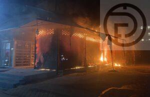 Fire Destroys Multiple Shops in Patong – Video