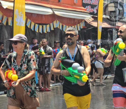 Thai Hotels Association Reports Strong Booking Rates for Songkran, Anticipates Tourism Challenges Amid Middle East Conflict