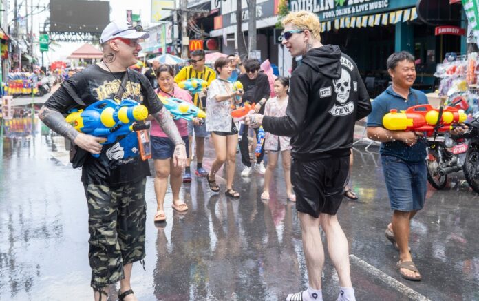 الأطباق الرئيسية