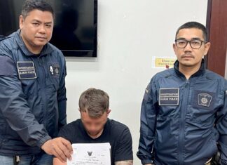 UPDATE: British Man Arrested after Attacking Phuket Tuk Tuk Taxi Driver