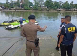 Sequestrati quattro jet-ski illegali e arrestati due conducenti illegali a Phuket