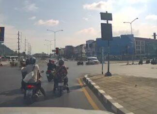 Nigerialainen moottoripyöräilijä kuoli ajaessaan punaista valoa ennen kuin osui tila-autoon Rasadassa – VIDEOT