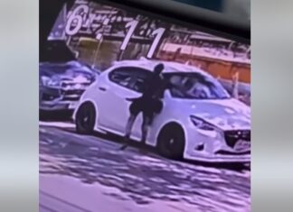 Unidentified Man Attacks Parked Cars in Rassada – VIDEO