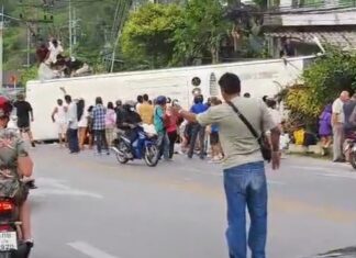 Bus mit über 35 russischen Touristen an Bord überschlägt sich in Kamala – VIDEOS