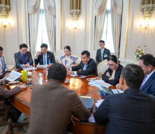 Thailands Tourism Targets Falter in 2025: PM Paetongtarn Calls for Urgent Action