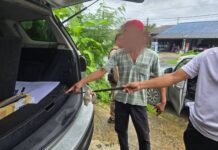 Un chauffeur de taxi de Phuket arrêté après une violente attaque au bord de la route avec un club de golf