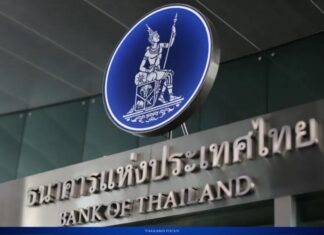 Le banche thailandesi e la banca centrale tengono una riunione urgente per affrontare il problema del congelamento dei conti bancari e promettono uno sblocco più rapido dei conti verificati