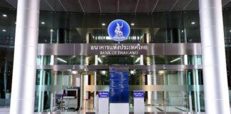 La police thaïlandaise ajuste ses mesures pour lutter contre les comptes frauduleux, mais ne gèle pas les comptes bancaires de citoyens innocents.