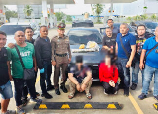 Policja w Thalang aresztowała parę z ponad 20 000 tabletek metamfetaminy