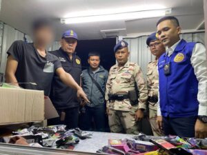 Authorities Raid Illegal Vape Shop Selling to Youth Near School in Cherng Talay