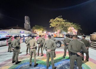 Un altercado entre conductores de tuk-tuk en Patong deja un muerto.