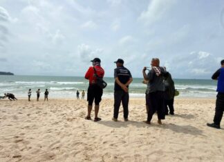 Młoda Tajka i jej wujek utonęli w trudnych warunkach na Morzu Phuket