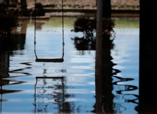 I giovani thailandesi guidano l'appello per un'azione climatica urgente e inclusiva in vista della COP30