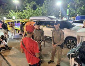Man Arrested for Forcing Tourists to Take Photos with Iguana in Patong