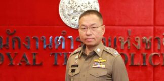 Le chef de la police nationale thaïlandaise ordonne l'évacuation urgente des habitants de quatre provinces frontalières thaïlando-cambodgiennes suite à de nouveaux affrontements.