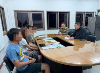 プーケット警察、オンライン詐欺の背後にあるアカウントミュールリングを摘発、被害者に900万バーツ以上の損害