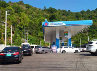 Φρενίτιδα καυσίμων στο Πουκέτ!!