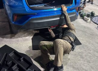 Suspect Arrested at Phuket Checkpoint For Smuggling Nearly 4,000 Meth Pills