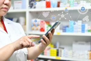 How Online Pharmacies Tackle Healthcare Access For Expats