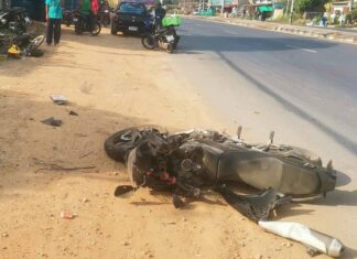 プーケットでソンクラーンの4日間で合計4人の死亡が報告される 7日間の危険道路キャンペーン