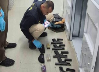 Η ντουλάπα ενός Σουηδού άνδρα στην Πατόνγκ αποκαλύπτει κρυψώνα με πυροβόλα όπλα