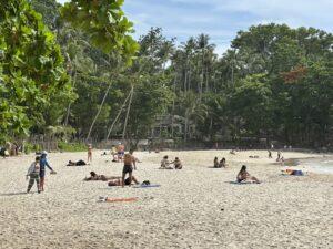Phuket Businesses Back End of 60-Day Free Visa, Accept Short-Term Dip in Tourism