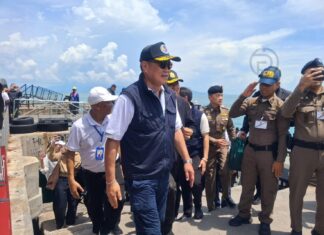 Le Premier ministre se rend à Koh Phangan pour lutter contre les défis posés par les entreprises étrangères illégales.