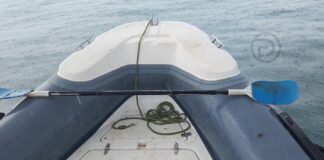 クラビ県ライレイ湾沖でカヤックが転覆、観光客1人が行方不明