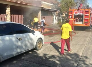Un incendio è scoppiato a Koh Kaew, Phuket, causando due feriti.